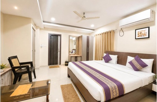 Puri Hotel | Aditya Palace