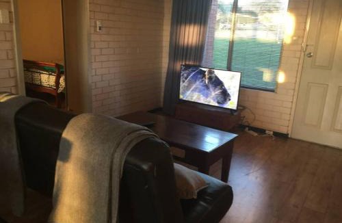 Tuart Hill Apartment | Affordable Apartment close to city and Beaches