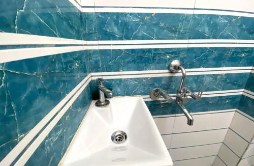 Kolkata Apartment | Affordable stay with Comfort