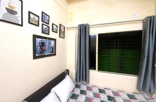 Kolkata Apartment | Affordable stay with Comfort