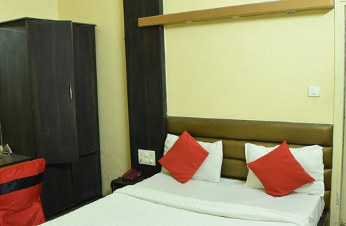 Jaipur Hotel | Air Conditioned Super Deluxe Room at Hotel C9