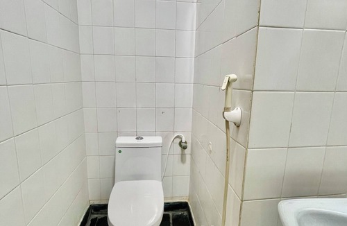 Kanchipuram Hotel | AKG Lodge