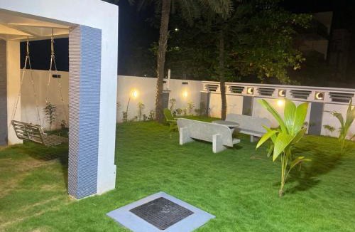 Sadras Villa | Akkarai Beach Luxury Beach Villa