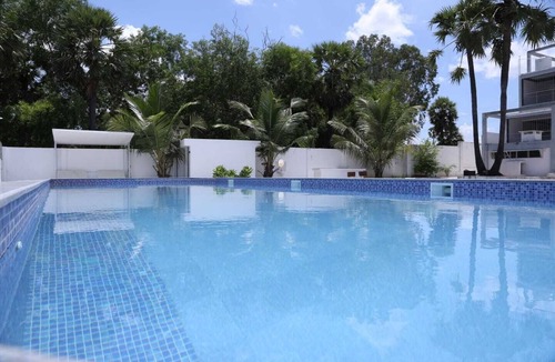 Cheyyur Villa | Alamparai Villa: Riverfront House W/Great Views, Full Kitchen, & Strong Wi-Fi