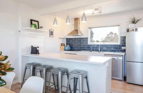 Aldinga Beach House | Aldinga Beach Breakaway - C21 SouthCoast Holidays