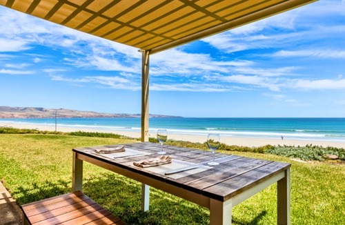 Aldinga Beach House | Aldinga Stunning Sea View – 2BR Retro Vibe
