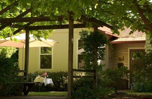 Maintongoon House | Alexandra Farmstay