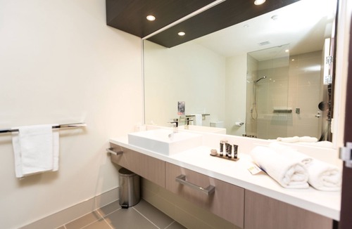 Alexandra Hills Hotel | Alexandra Hills Hotel Suites