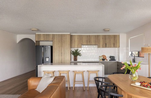 Tweed Heads Apartment | Ali's Waterfront Escape - Kayaks, Fishing, Beach