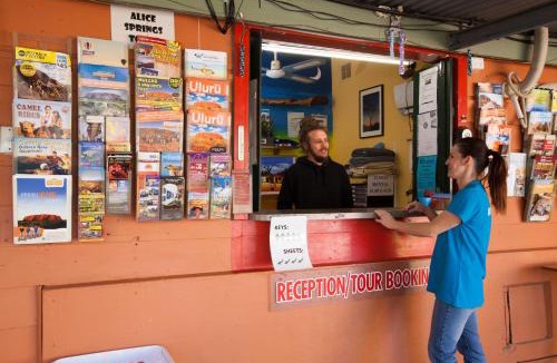 East Side Hostel | Alice Lodge
