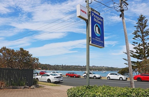 Merimbula House | All Decked out at Penguin Mews - Unit 9