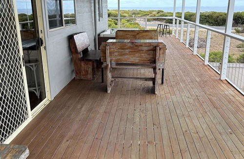 Marion Bay House | All Decked out - Large wide decks and breathtaking views are what 'ALL DECKED OUT' is all about. Take in the National Park in one direction, the beautiful inland lakes on sunset to the rear and Kangaroo Island over the ocean in the distance.