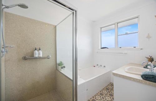 North Haven House | Alma Beach Haven