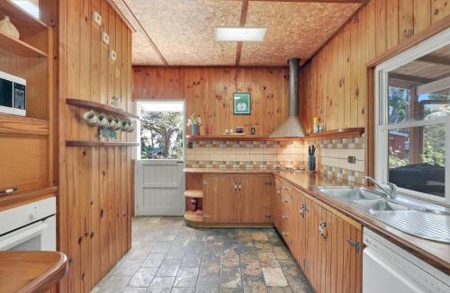 Amity Point House | Aloha Amity