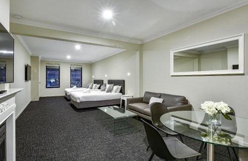 Mount Gambier Hotel | Aloha Central Premium Studios