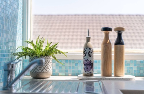 Bondi Apartment | Always Summer - Short Walk to Bondi Beach