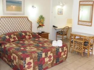 Nelly Bay Resort | Amaroo Rainforest Resort