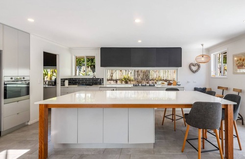 Buderim House | Amazing resort style home in a tranquil setting and within easy distance to the beach.