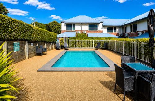 North Toowoomba Hotel | Ambassador On Ruthven