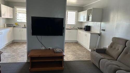 Warwick Apartment | Amble Inn