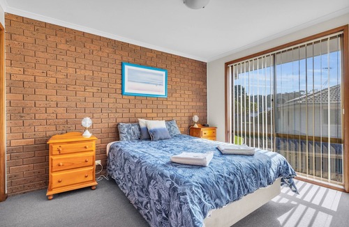 Merimbula House | Anchor Bell Apartments: Townhouse sleeps 5