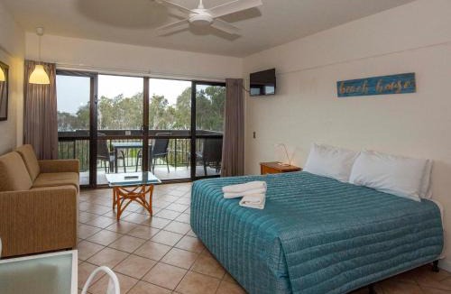 Point Lookout Hotel | Anchorage on Straddie