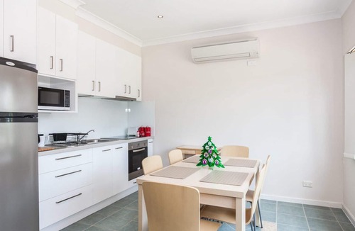 Anglesea Apartment | Anglesea River Apartment On Noble
