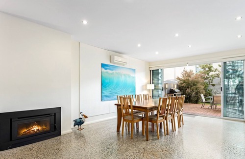 Anglesea House | ANGLESEA RIVER BEACH HOUSE