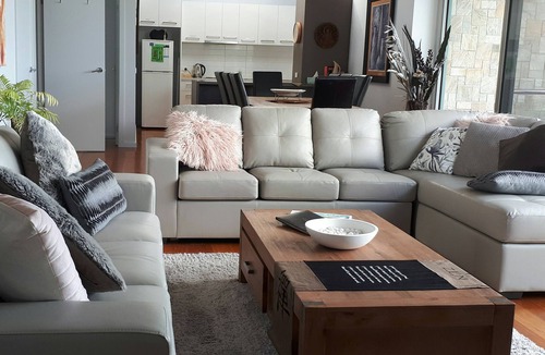 Anglesea House | Anglesea Riverside Apartment Three bedroom with balcony views.