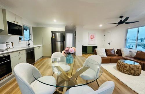 Harrington House | Ann St Bungalow-Perfect Escape!