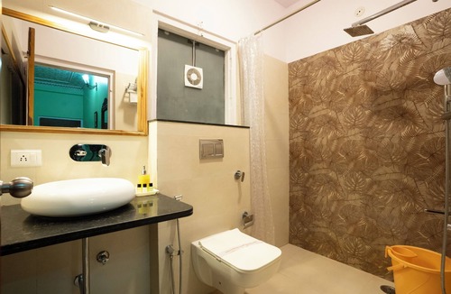 Bani Park Hotel | Anuraag Villa