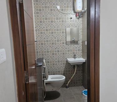Banashankari Hotel | Anvik Stays