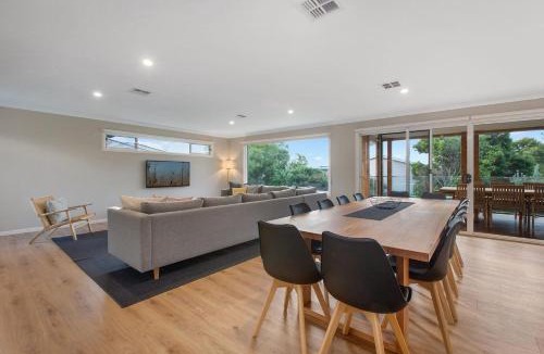 Apollo Bay House | Apollo Grand