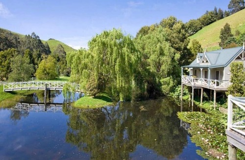 Apollo Bay Cottage | Apple Tree Cottage - Couples Retreat