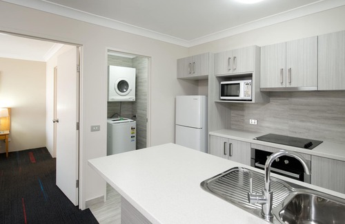 Rosehill Hotel | APX Parramatta