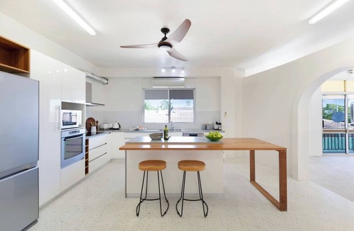 Nightcliff House | Arafura Blue Walk Everywhere along the Foreshore
