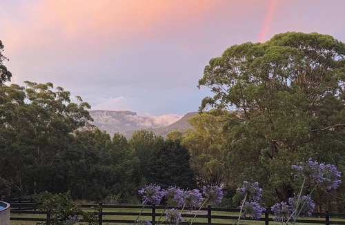 Shoalhaven City Council House | 'Arcadia'. Beautiful home, self-contained apt and alpacas.