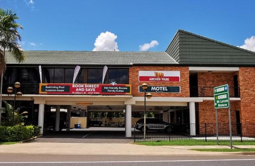 Rockhampton Hotel | Archer Park Motel