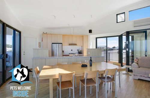 Goolwa Beach House | Architect Designed Spectacular Beach House with Sweeping Views