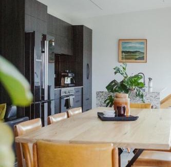 Claremont House | Architectural Home in Hobarts North