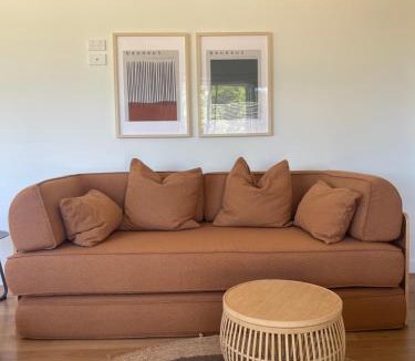 Burrill Lake Hotel | Archy's on the Lake