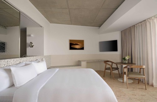 Townsville Hotel | Ardo