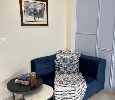 Pink City Apartment | Ardra Studio Apartment Compact Stay with Workspace MI Road Jaipur