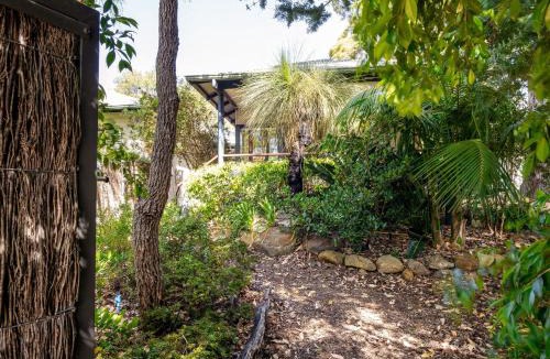 Margaret River House | Aroha Studio - Elegant & Tranquil - Self Contained