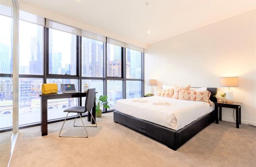Carlton South Apartment | Arrow on Swanston