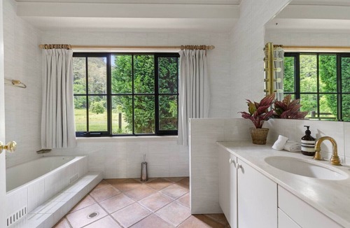 Ravensdale House | Arroya Farm - 100 Hectare Private Valley & Estate