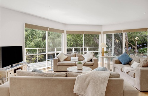 Sorrento House | ASCALON COTTAGE STYLE HOLIDAY RETREAT, SORRENTO