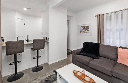 Central Mudgee House | Ash Cottage - Intimate Wine Country Living for Two