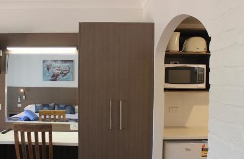 Yamba Hotel | Aston Motel Yamba