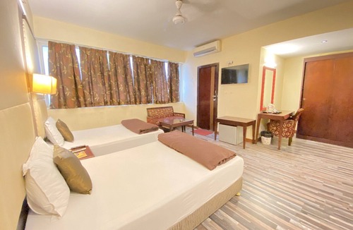 Dharmatala Hotel | Astoria Hotel